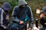 Берегите детей: появилась банда малолетних с ножами. Грабят ребятишек