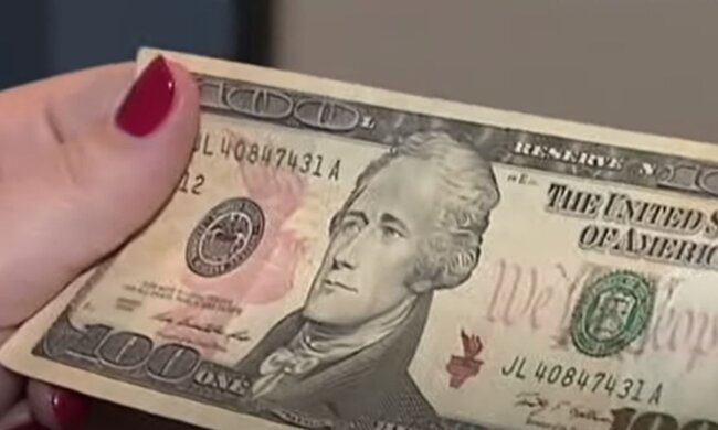 Доллар. Фото: скриншот YouTube-видео