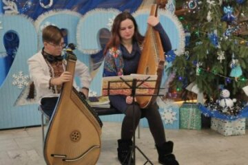 Святошинский ЦПАУ провел час живой музыки