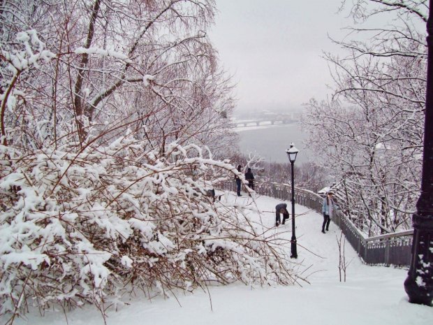 В центре Киева обнаружили снег. Фото: meteoprog