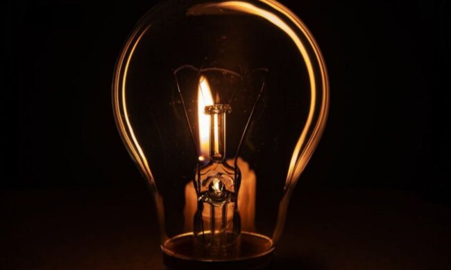 Відключення світла, графіки, обстріл, наслідки. Фото: Стіна