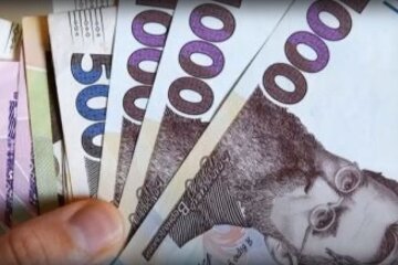 Сразу 2680 грн в месяц: украинцам пересчитали январские пенсии - кому плакать, а кому радоваться