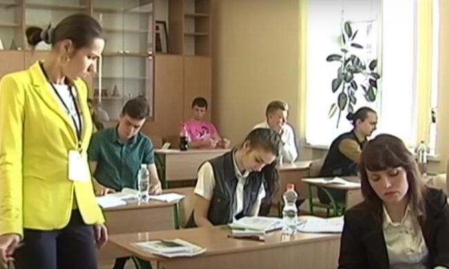 Появились правила проведения ВНО в карантин. Фото: Факты, скрин