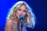Певица Светлана Лобода показала свою шикарную фигуру спортивном наряде. Фото: скринн YouTube