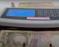 Выплата пенсий в Украине: хватит ли денег на всех или будут ограничения