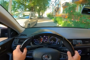 Що робити водієві, якщо смарт-тахограф спотворює дані через РЕБ. Фото: YouTube