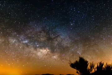 Звездное небо. Фото: скриншот YouTube-видео