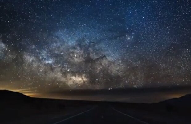 Зоряне небо. Фото: скриншот Youtube-відео