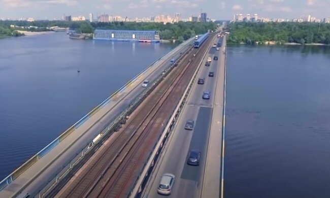 Украинцы в панике: по дорогам колесят машины-двойники – невиновным шлют штрафы пачками