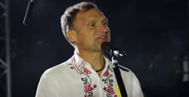 Олег Скрипка дал концерт в Нежине в разгар карантина. Фото: скриншот YouTube