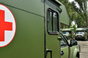 Появилось фото 23-летней девушки-медика, которая спасает наших ребят на Донбассе