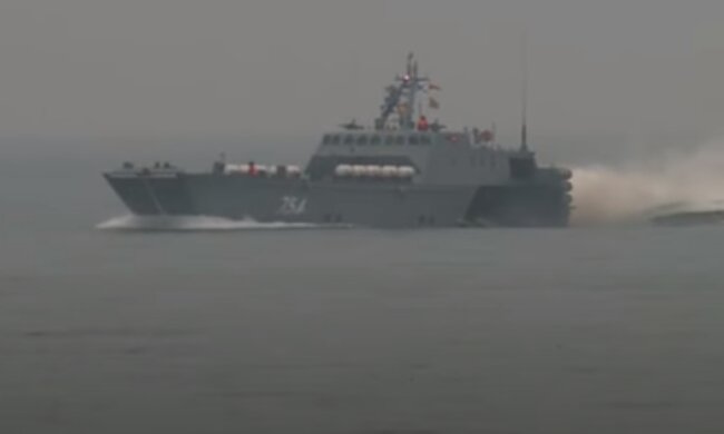 Катер рф. Фото: скриншот YouTube-видео