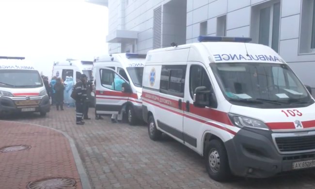 Медиков услышали: в Харькове погашают долг по зарплате в 18 больницах