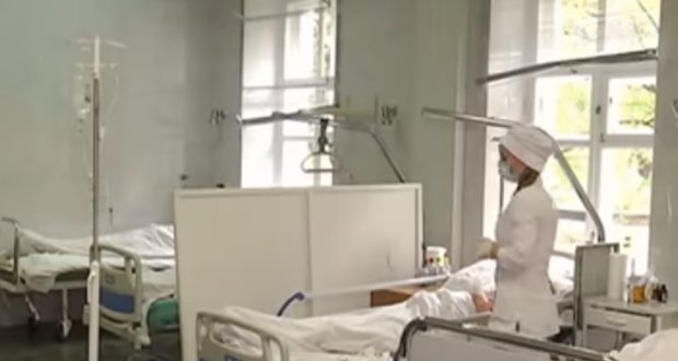 В Украине хотят ввести страховую медицину, фото: Скриншот YouTube
