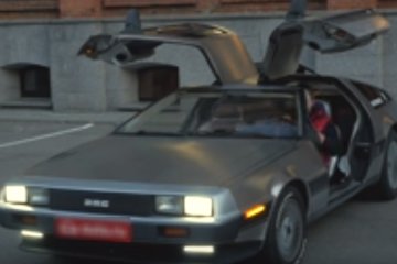 Автомобиль DeLorean DMC-12, фото: Скриншот YouTube