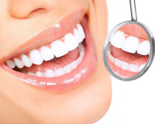 Ученые раскрыли симптомы рака печени: обратите внимание на зубы