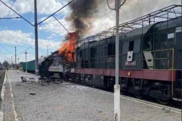 Потяги на Одещині курсують попри обстріли: що відомо про затримки та скасування рейсів