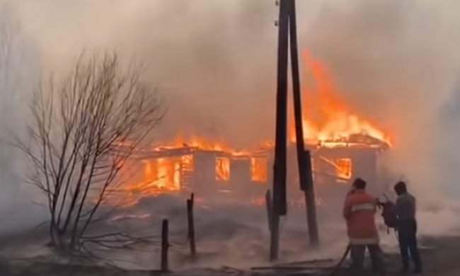 Ликвидация пожара в Житомирской области. Фото: скриншот Youtube