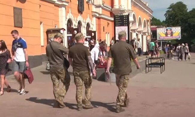Це всього за місяць назбиралося: у Міноборони відкрито розповіли про порушення ТЦК – їх сотні