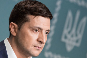 Петиция станет поводом: Зеленский может вернуть транспортное сообщение с Россией