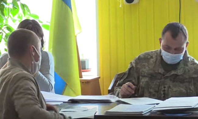 ТЦК. Фото: скріншот YouTube-відео