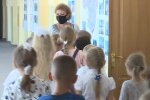 Дети могут не вернуться за парты. Фото: скрин YouTube
