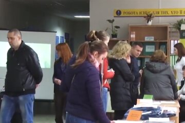 Пошук роботи. Фото: скріншот YouTube-відео