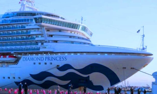 Круизный лайнер Diamond Princess, фото: DW