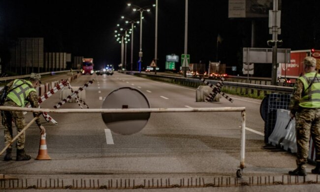 В Украине вводят военную полицию - будут на блок-постах и не только