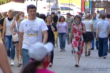 13 областей и Киев не готовы к послаблениям. Фото: youtube