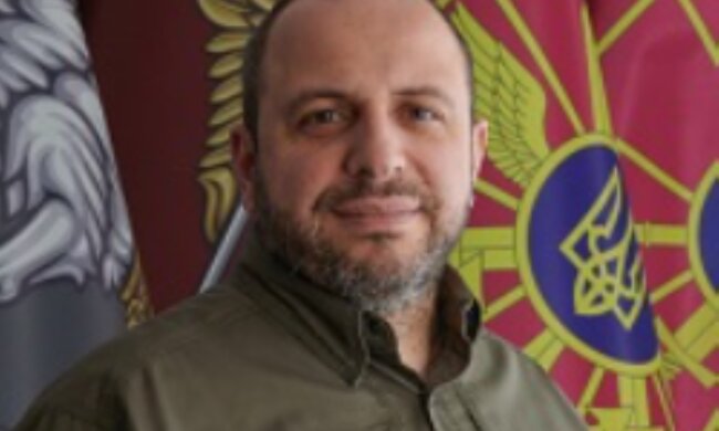 Министр обороны Украины Рустем Умеров. Фото: Министерство обороны Украины