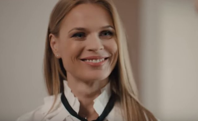 Ольга Фреймут, скриншот YouTube