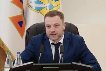 Монастирський: "Якщо якийсь "гіркін" спробує захопити адмінбудівлі – він буде розстріляний нашим спецназом без попередження та жодних вагань"