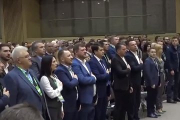 В партии "Слуга народа" раскол. Фото: скрин YouTube