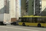 Киев, транспорт. Фото: скриншот Youtube