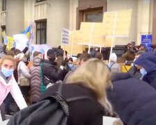 Протесты предпринимателей в Харькове. Фото: скриншот YouTUbe