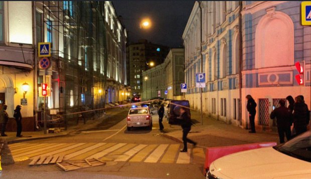 Неизвестный стрелял в центре Москвы, фото: Газета.Ру
