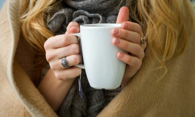 Ваши руки и ноги холодные, как лед? Организм подает сигналы о страшных проблемах