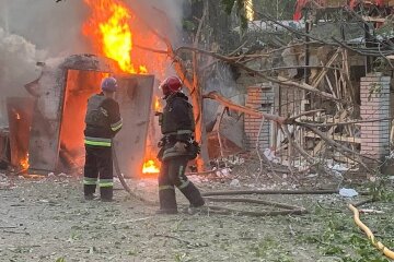 Тушение пожара. Фото: ГСЧС Украины