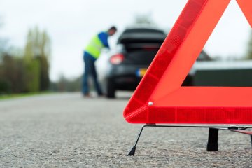 Украинец трагически разбился в Польше: вылетел на встречку и врезался в цементовоз