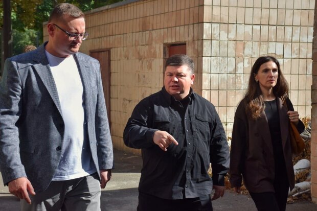 Володимир Наконечний показав, як закордонні донори допомагають захистити київських школярів