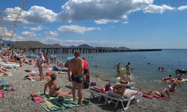 Отдых в Крыму. Фото: скриншот Youtube
