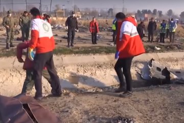 Последствия крушения самолета “МАУ", скриншот видео