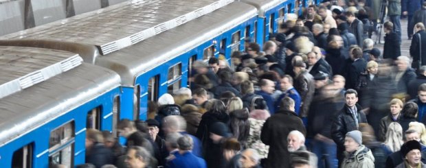 Проехать в метро с понедельника будет сложнее: детали печального завления Киевметрополитена