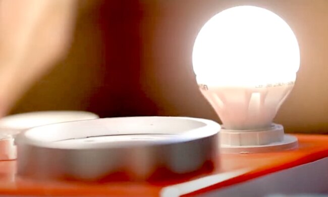 Электроэнергия. Фото: YouTube, скрин