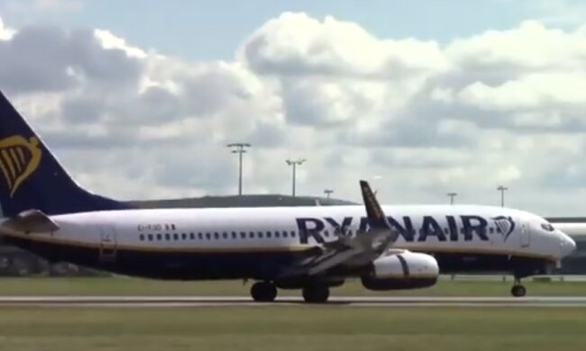 Авиаперелеты в Польшу возобновились. Фото: youtube