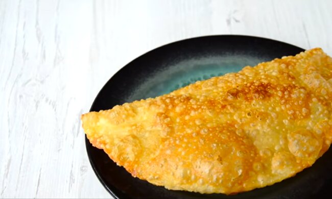 Чебуреки. Фото: YouTube