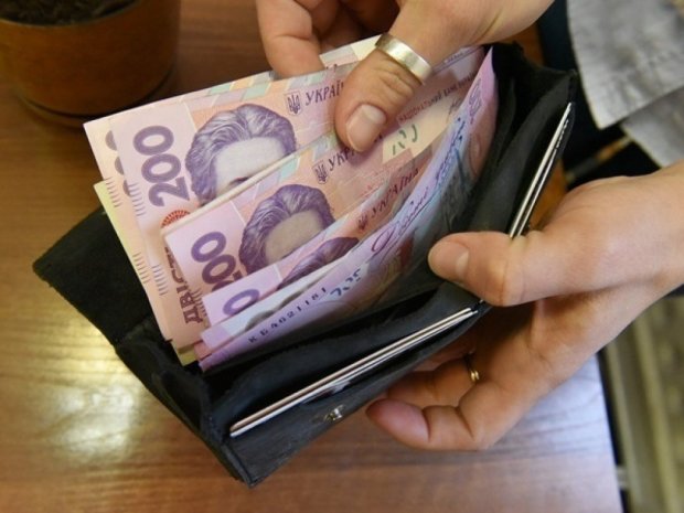 В Украине выросли зарплаты: стало известно, кому, на сколько и какие профессии самые прибыльные