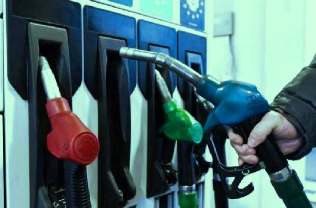 В Украине дорожает топливо для автомобилей. Фото: скриншот YouTube