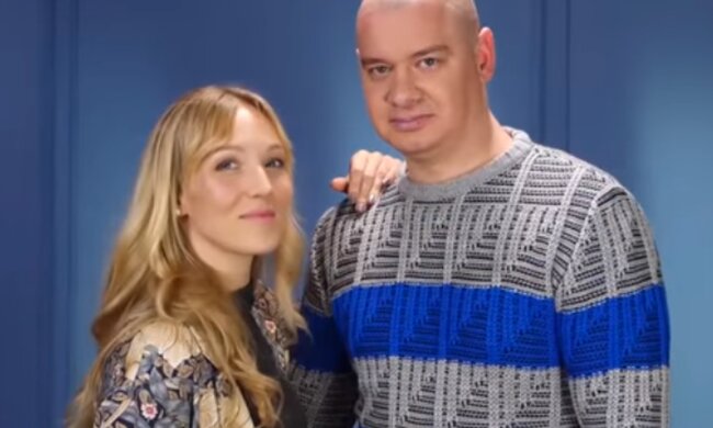 Євген Кошовий з дружиною Ксенією. Фото: скріншот YouTube-відео